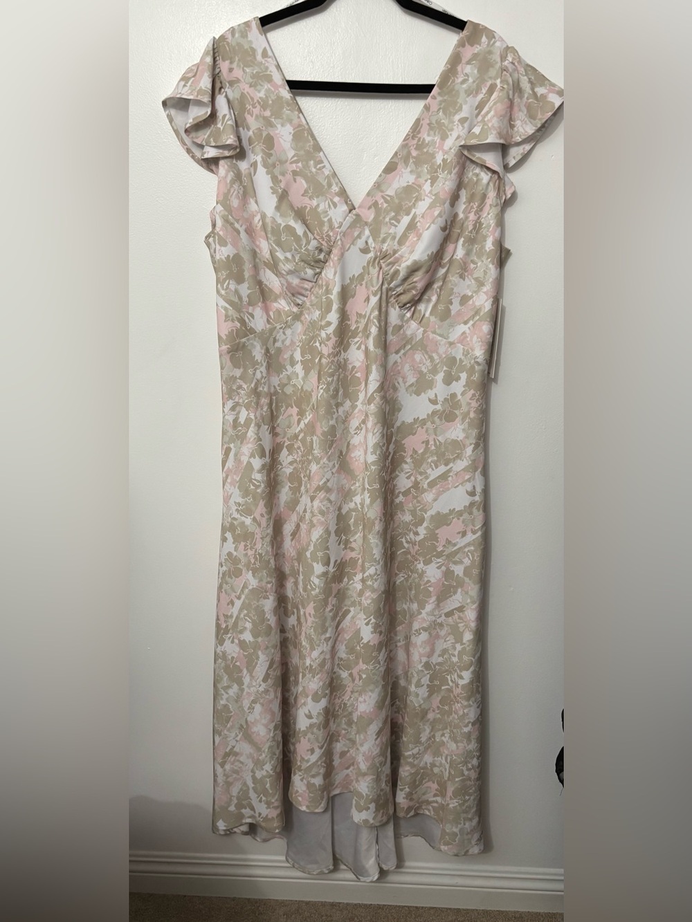 Calvin Klein Pastel Floral V-Neck Midi Dress